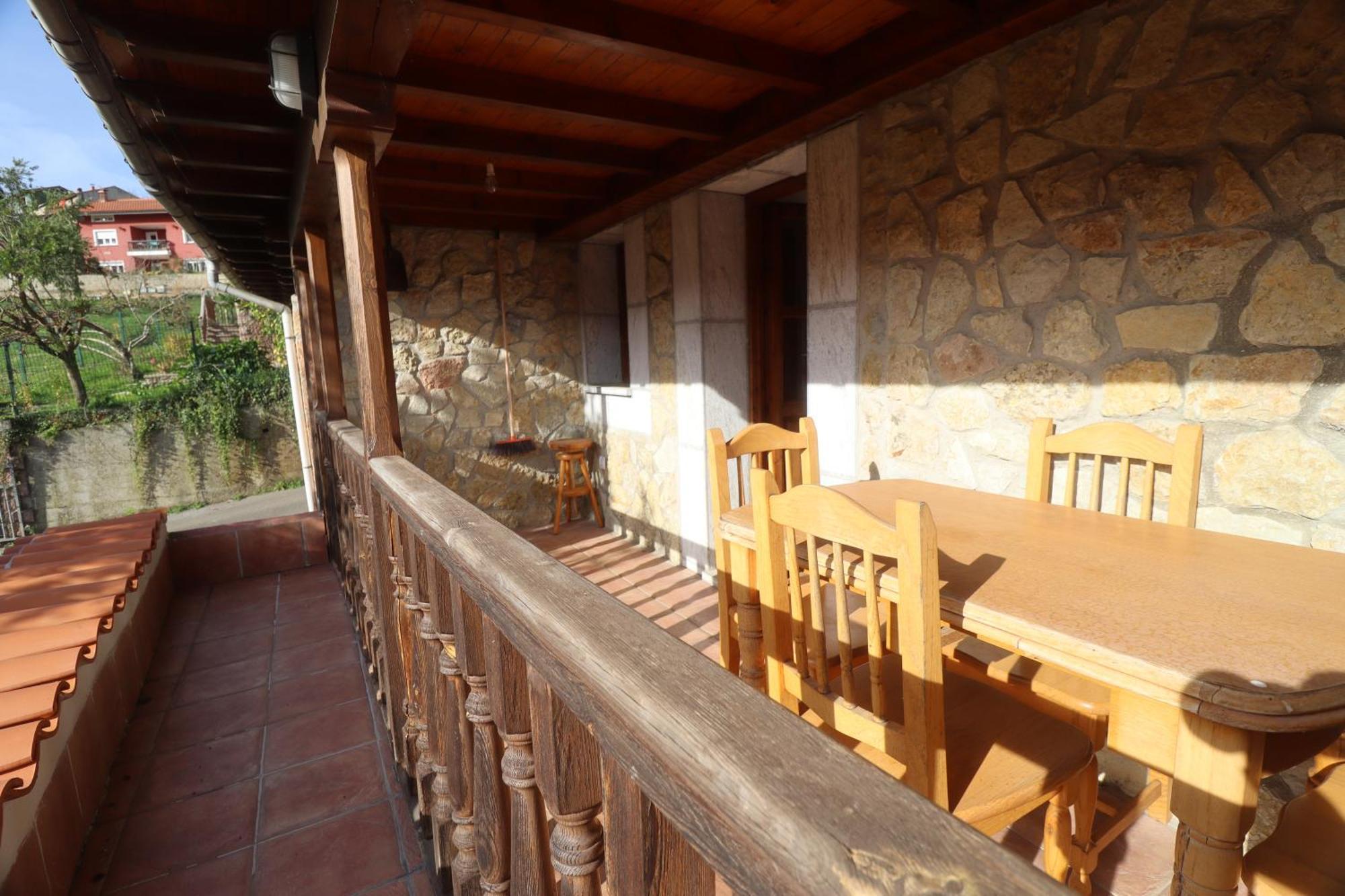 Gasthaus El Patin De Monchu Pandiello Exterior foto